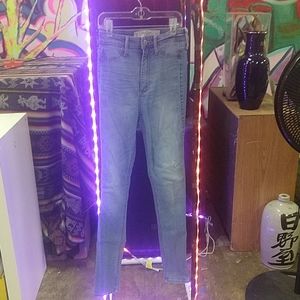 Abercrombie and Fitch 00 skinny jeans